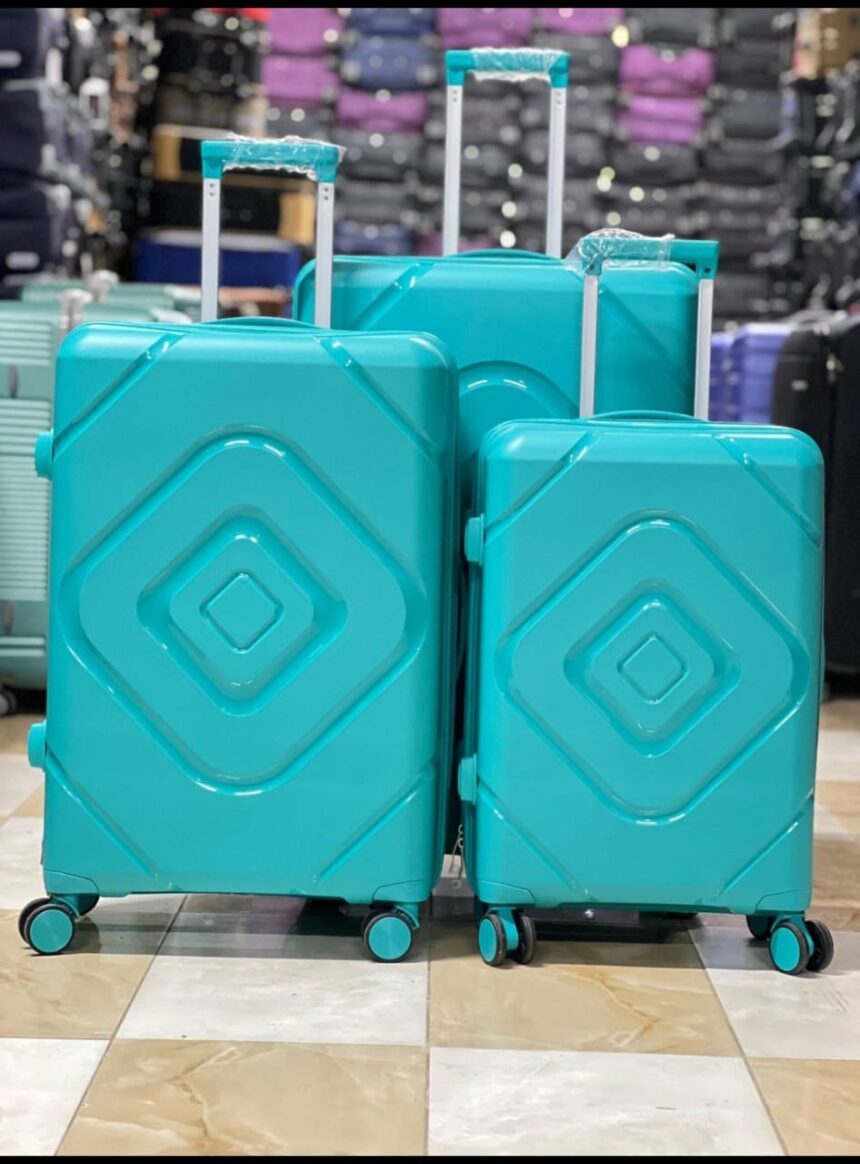 Diamond Executive rubber fibre travel suitcase blue luggage trolley bag